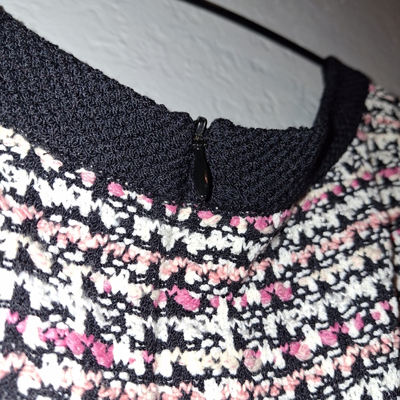 St. John Dress - Picture 6 of 7